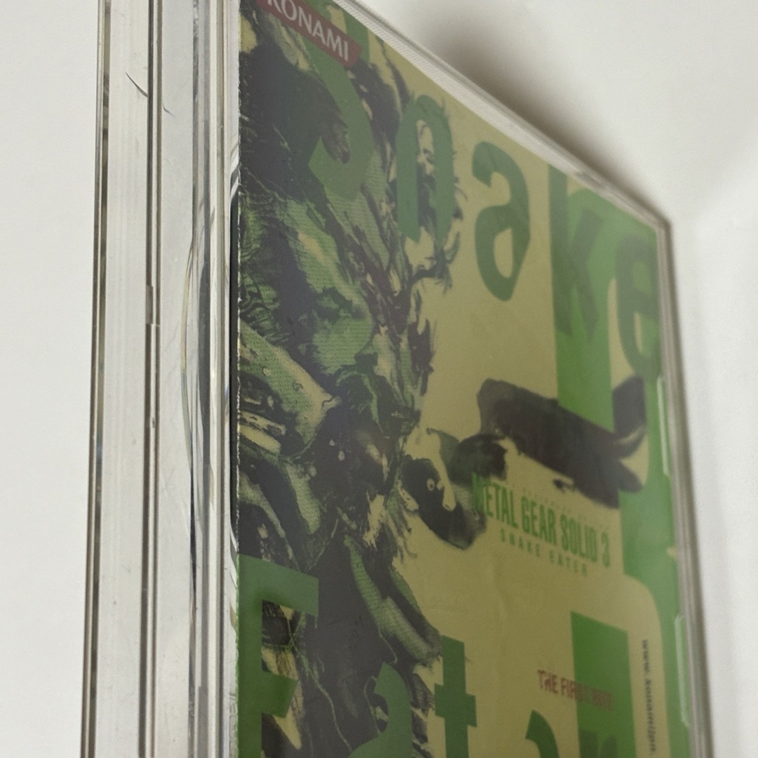 KONAMI(コナミ)のメタルギアソリッド3　スネークイーター サウンドトラック エンタメ/ホビーのCD(ゲーム音楽)の商品写真