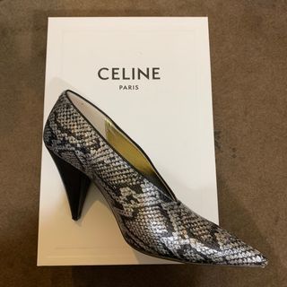 セリーヌ(celine)のパンプス　37.5  CELINE(ハイヒール/パンプス)