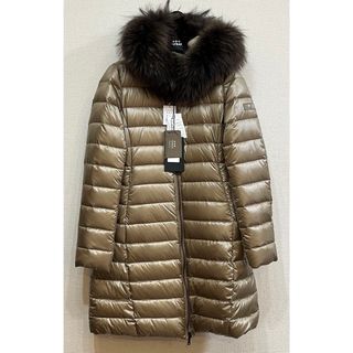 タトラス(TATRAS)の新品　タトラス　リバーシブル　ダウンコート(ダウンコート)