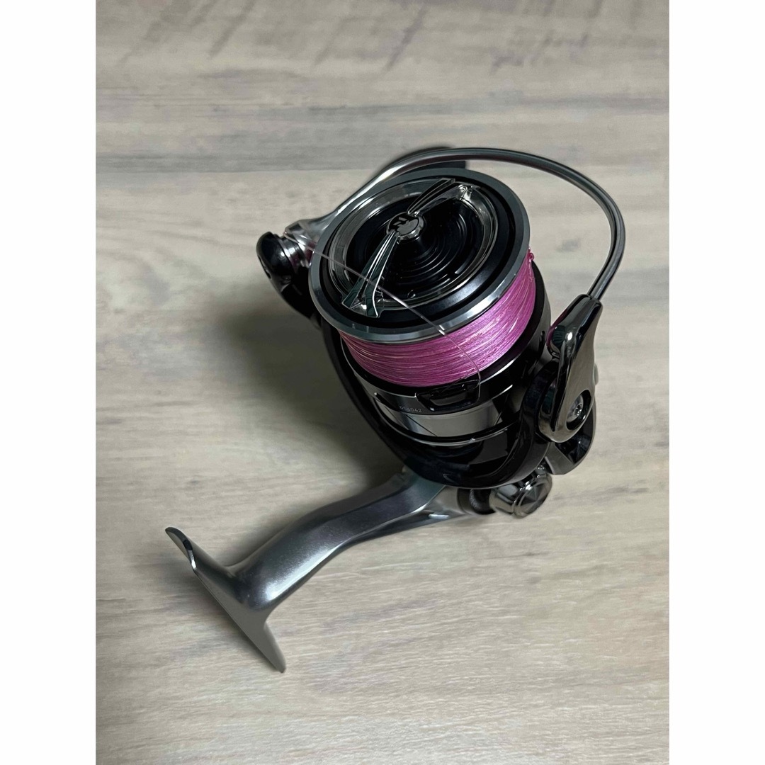 DAIWA(ダイワ)のDAIWA ダイワ　18カルディア　LT3000-CXH スポーツ/アウトドアのフィッシング(リール)の商品写真