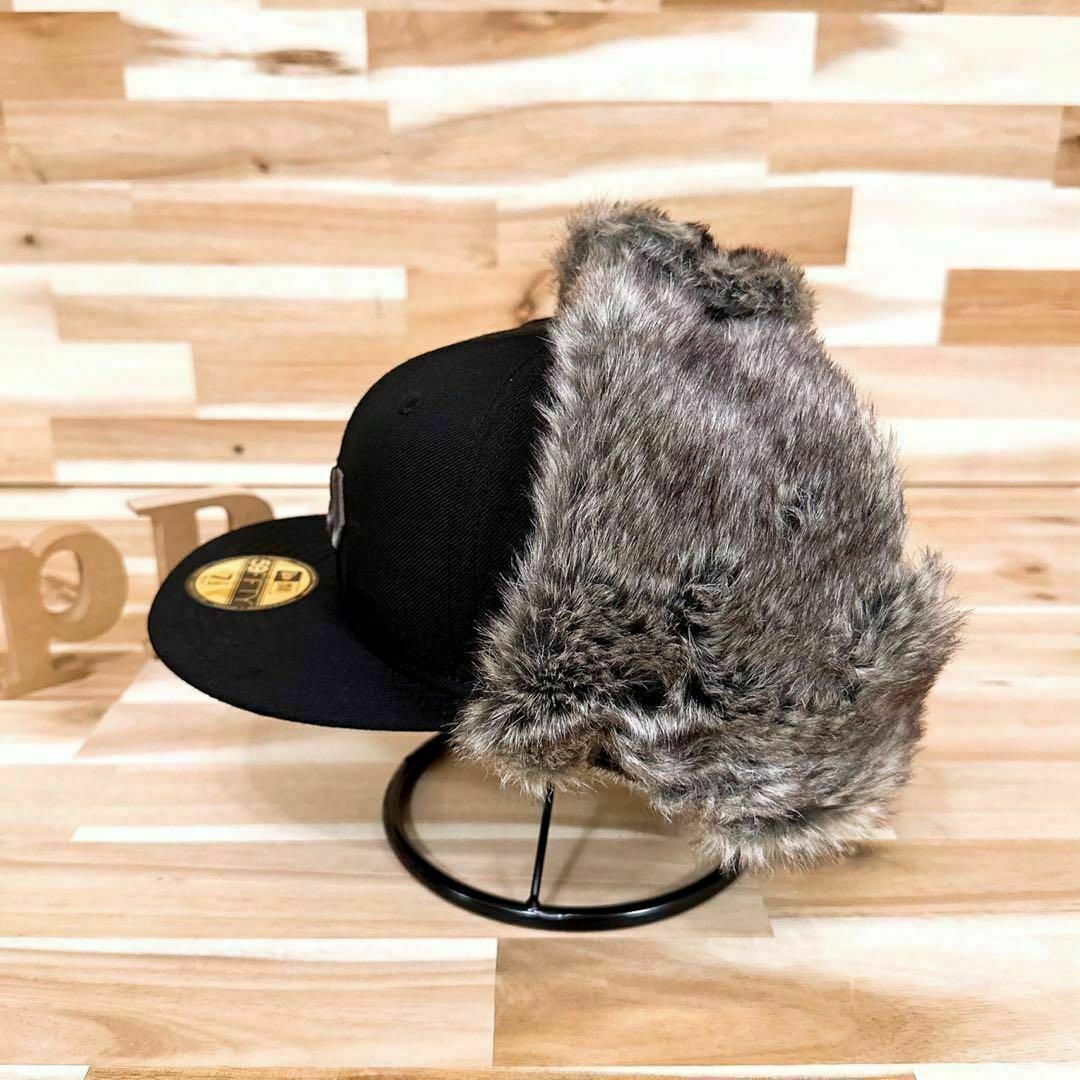 NEW ERA(ニューエラー)の激レア/未使用【ニューエラ×ダイワ】限定コラボ ドッグイヤー キャップ黒×グレー スポーツ/アウトドアのフィッシング(ウエア)の商品写真