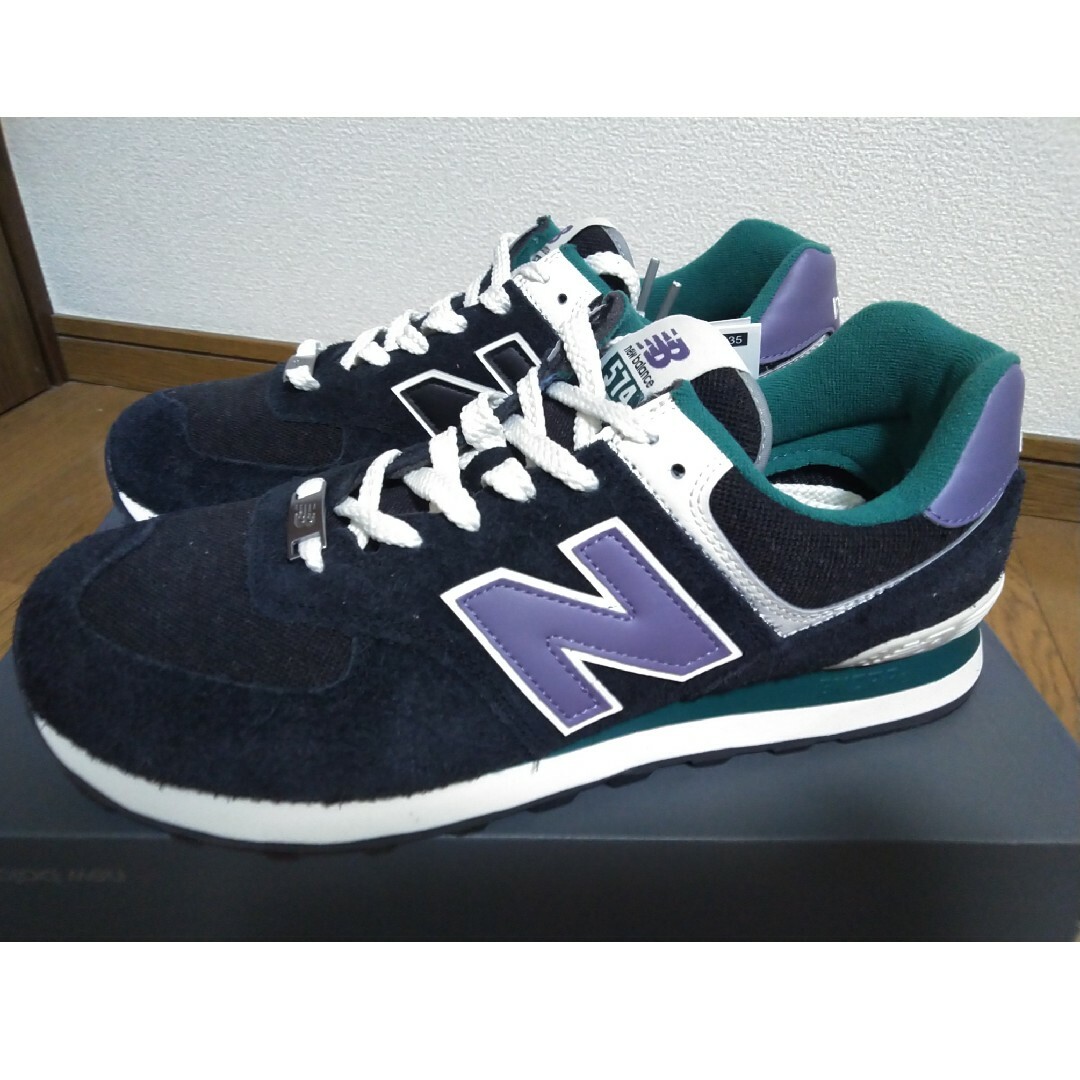 574（New Balance）(ゴーナナヨン)のNew Balance　574 新品未使用 メンズの靴/シューズ(スニーカー)の商品写真