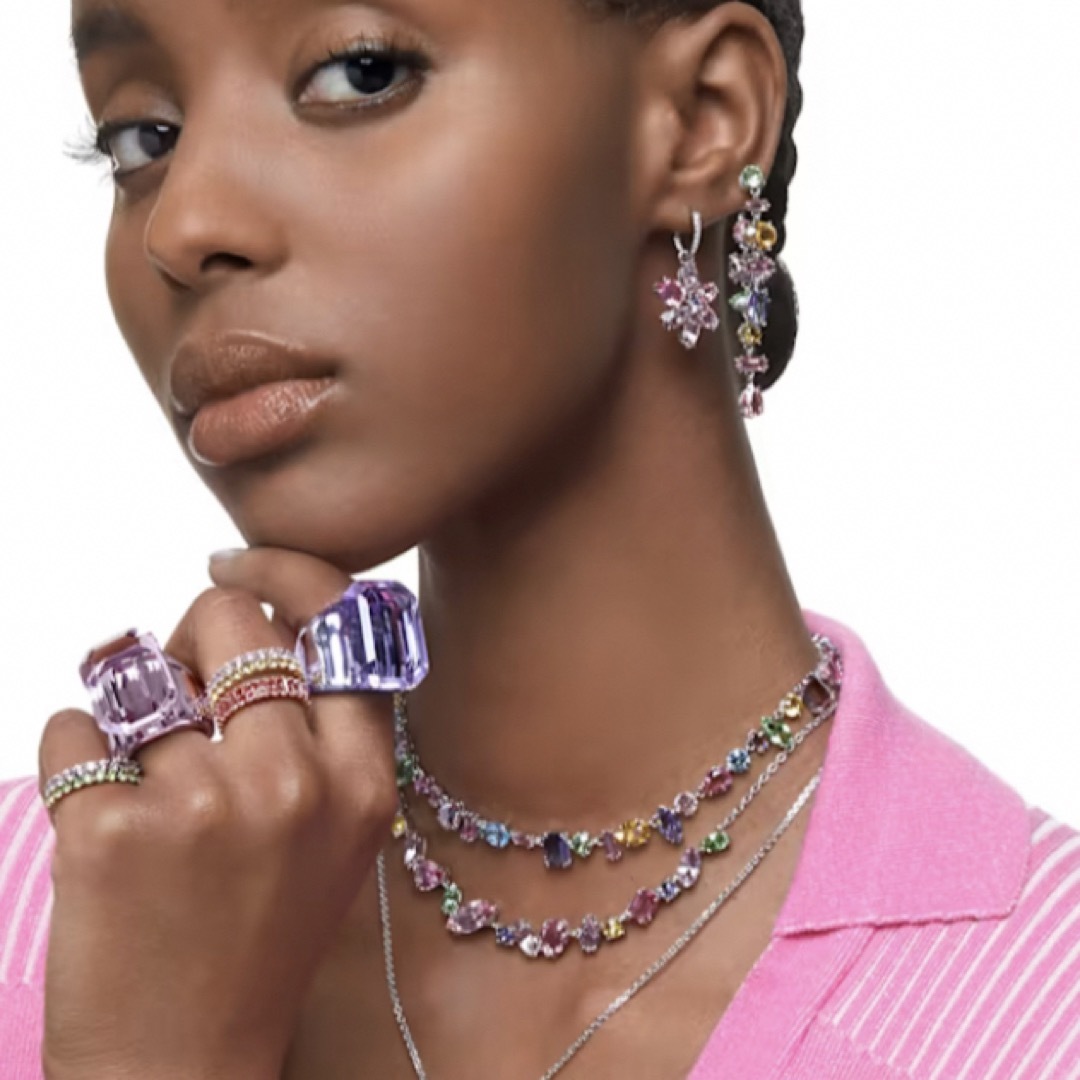 SWAROVSKI - SWAROVSKI gema ネックレスの通販 by 杏果SHOP SWAROVSKI - SWAROVSKI gema ネックレスの通販 by 杏果SHOP