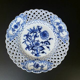 マイセン(MEISSEN)の【美品】Meissen★マイセン　ブルーオニオン　網状装飾皿★24cm★１級品(食器)