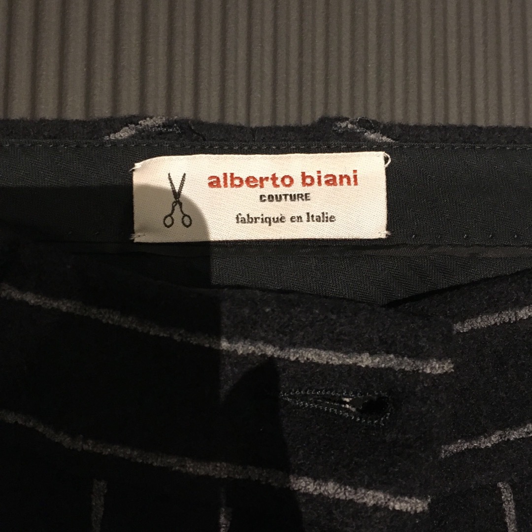 alberto biani(アルベルトビアーニ)のAlberto biani ウールパンツ レディースのパンツ(カジュアルパンツ)の商品写真