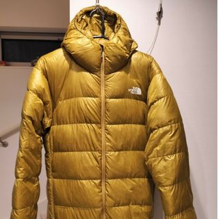 ザノースフェイス(THE NORTH FACE)のノースフェイス　アルパインヌプシフーディー　ミネラルゴールド　XL(ダウンジャケット)