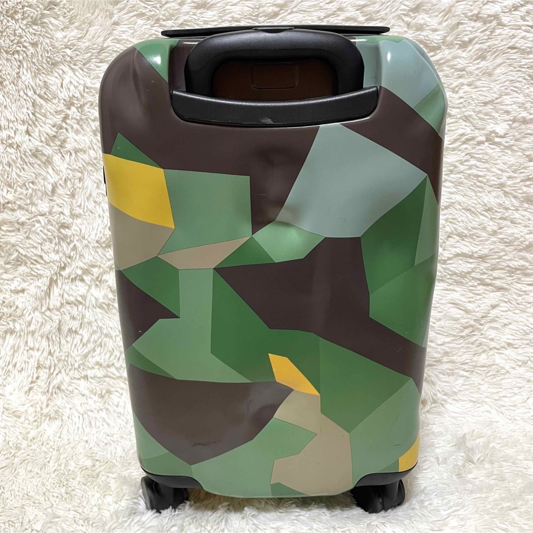 【CRASH BAGGAGE】40L カモ柄 スーツケース 限定品 機内持ち込み レディースのバッグ(スーツケース/キャリーバッグ)の商品写真