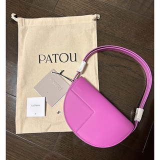 パトゥ(PATOU)の新品タグ付　PATOU  Le Petit Patou バッグ パトゥ(ハンドバッグ)