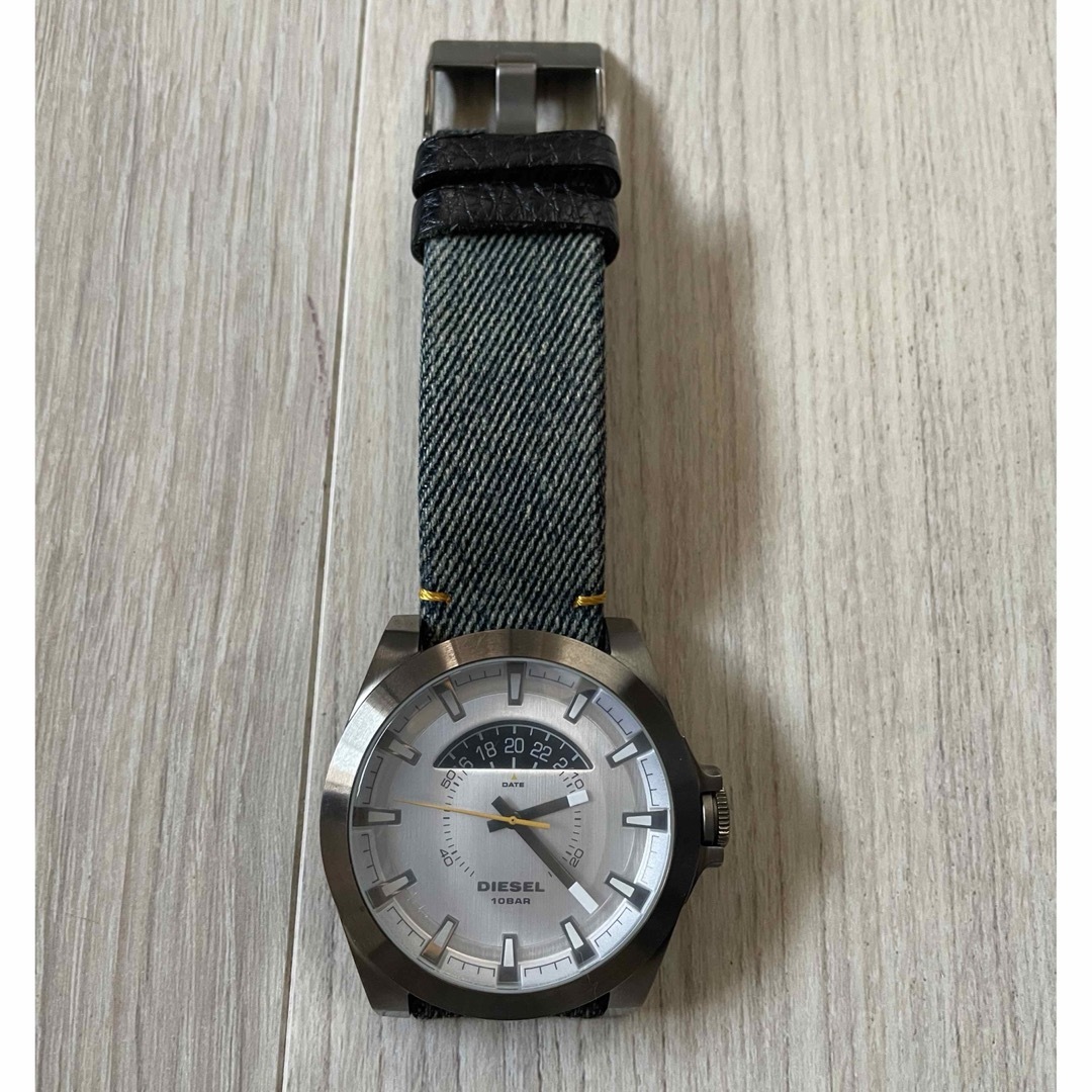 DIESEL(ディーゼル)のdiesel 腕時計　ジャンク品 メンズの時計(腕時計(アナログ))の商品写真