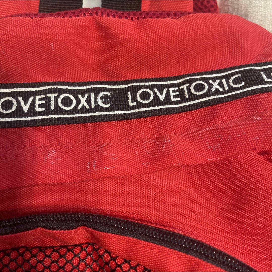 lovetoxic(ラブトキシック)のLOVETOXICラブトキシック  リュックサック　バックパック　ロゴテープ キッズ/ベビー/マタニティのこども用バッグ(リュックサック)の商品写真