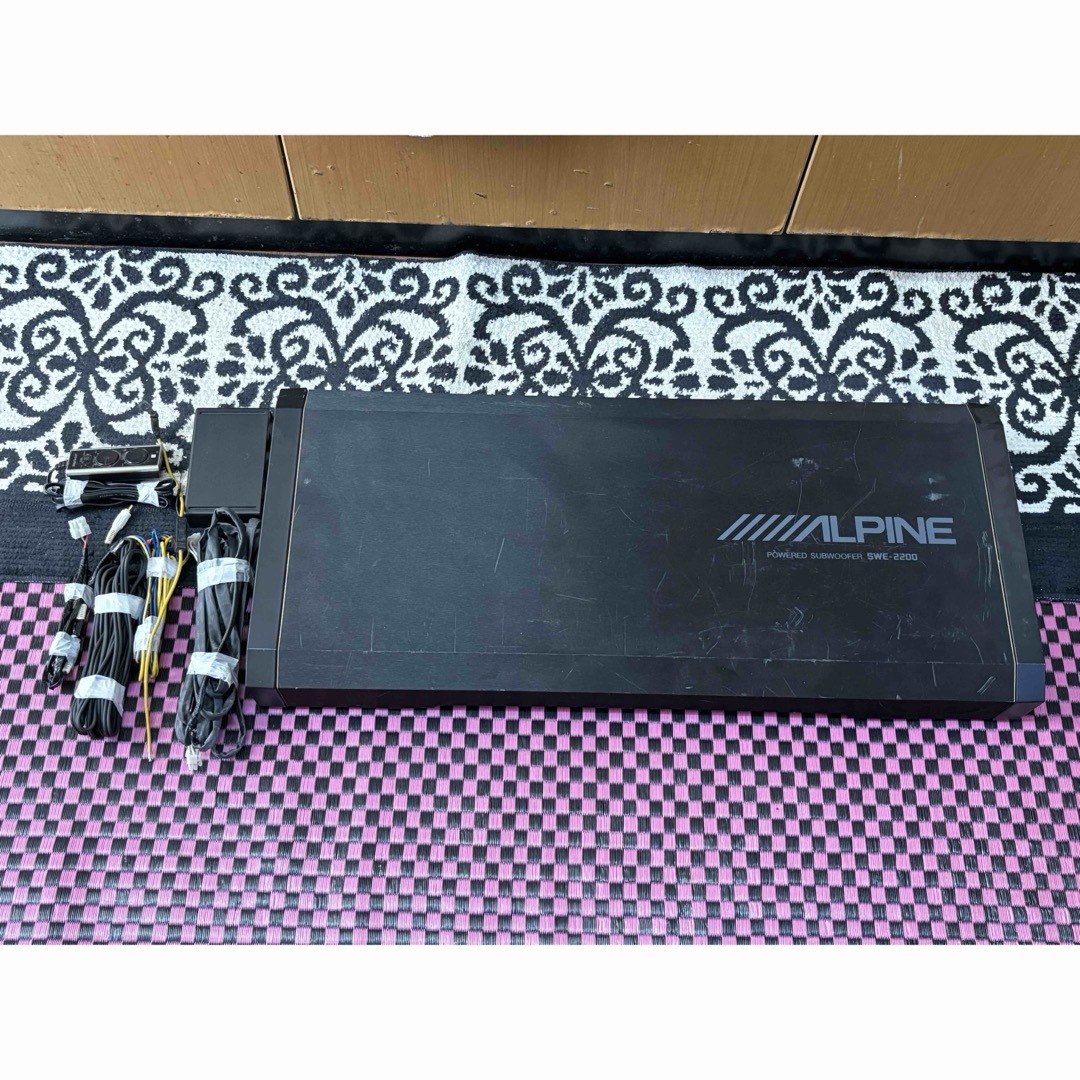 アルパインALPINE パワードサブウーファー SWE-2200 カーオーディオ ウーハー