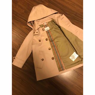 BURBERRY - 新品　バーバリー　アウター　100  90   トレンチコート　トレンチ　コート