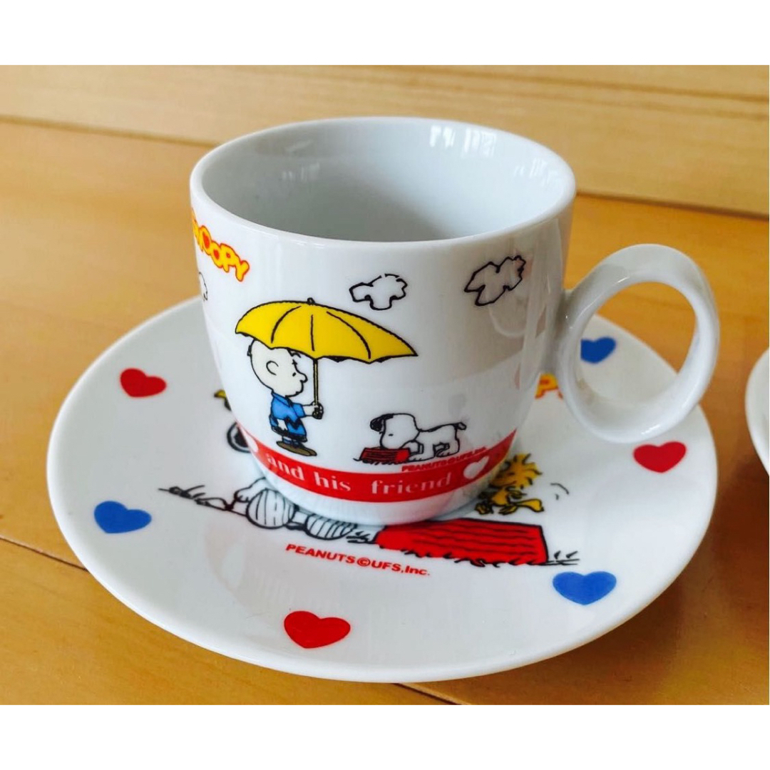 SNOOPY(スヌーピー)のhina 様Peanuts Snoopy スヌーピー　カップ&ソーサー　セット エンタメ/ホビーのおもちゃ/ぬいぐるみ(キャラクターグッズ)の商品写真