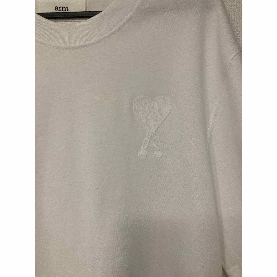 ami(アミ)のami paris 半袖Tシャツ　A21HJ128.726 メンズのトップス(Tシャツ/カットソー(半袖/袖なし))の商品写真