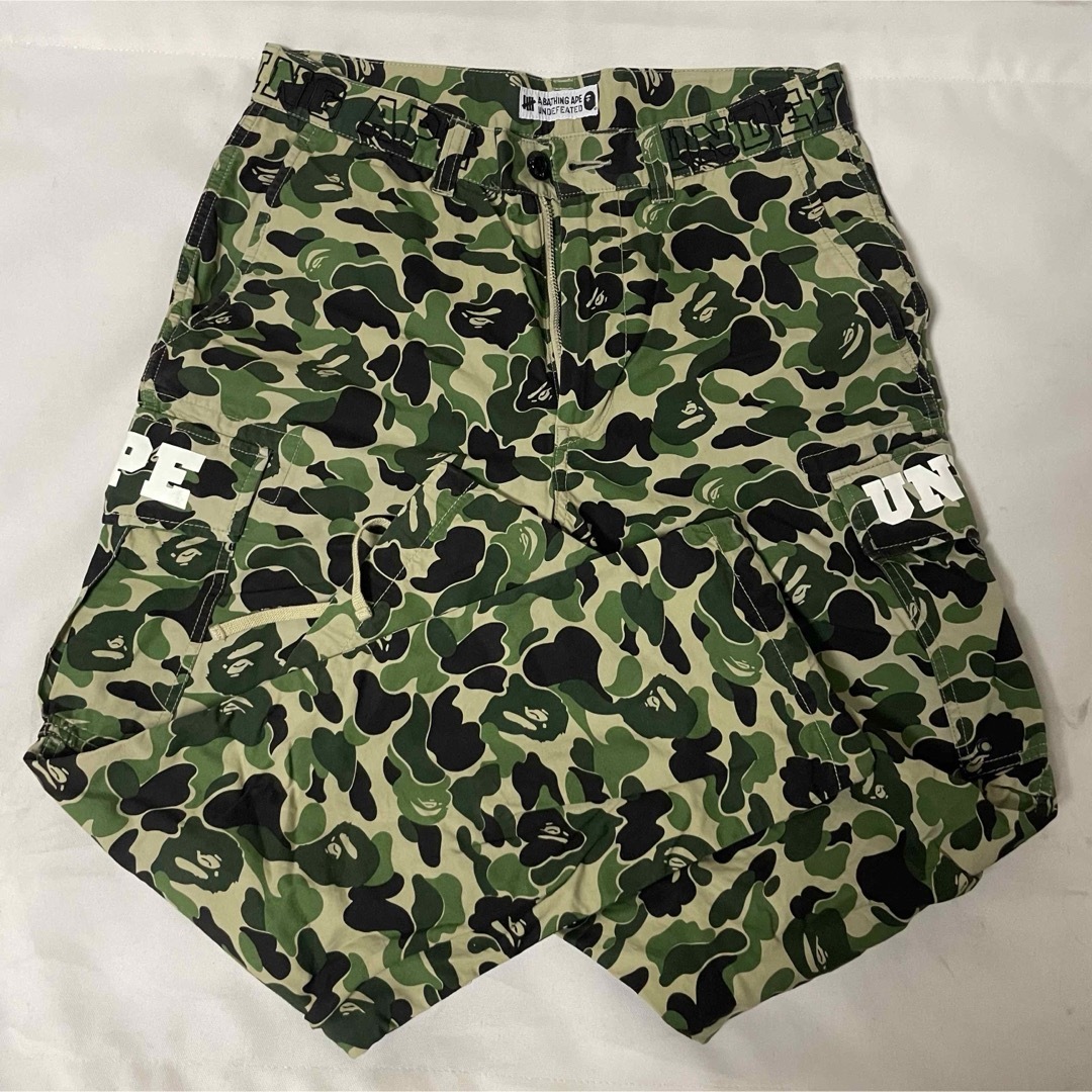 A BATHING APE(アベイシングエイプ)のabathingape undfeatedコラボ　 トラックパンツ メンズのパンツ(ワークパンツ/カーゴパンツ)の商品写真