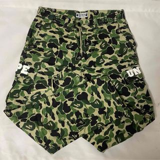 アベイシングエイプ(A BATHING APE)のabathingape undfeatedコラボ　 トラックパンツ(ワークパンツ/カーゴパンツ)