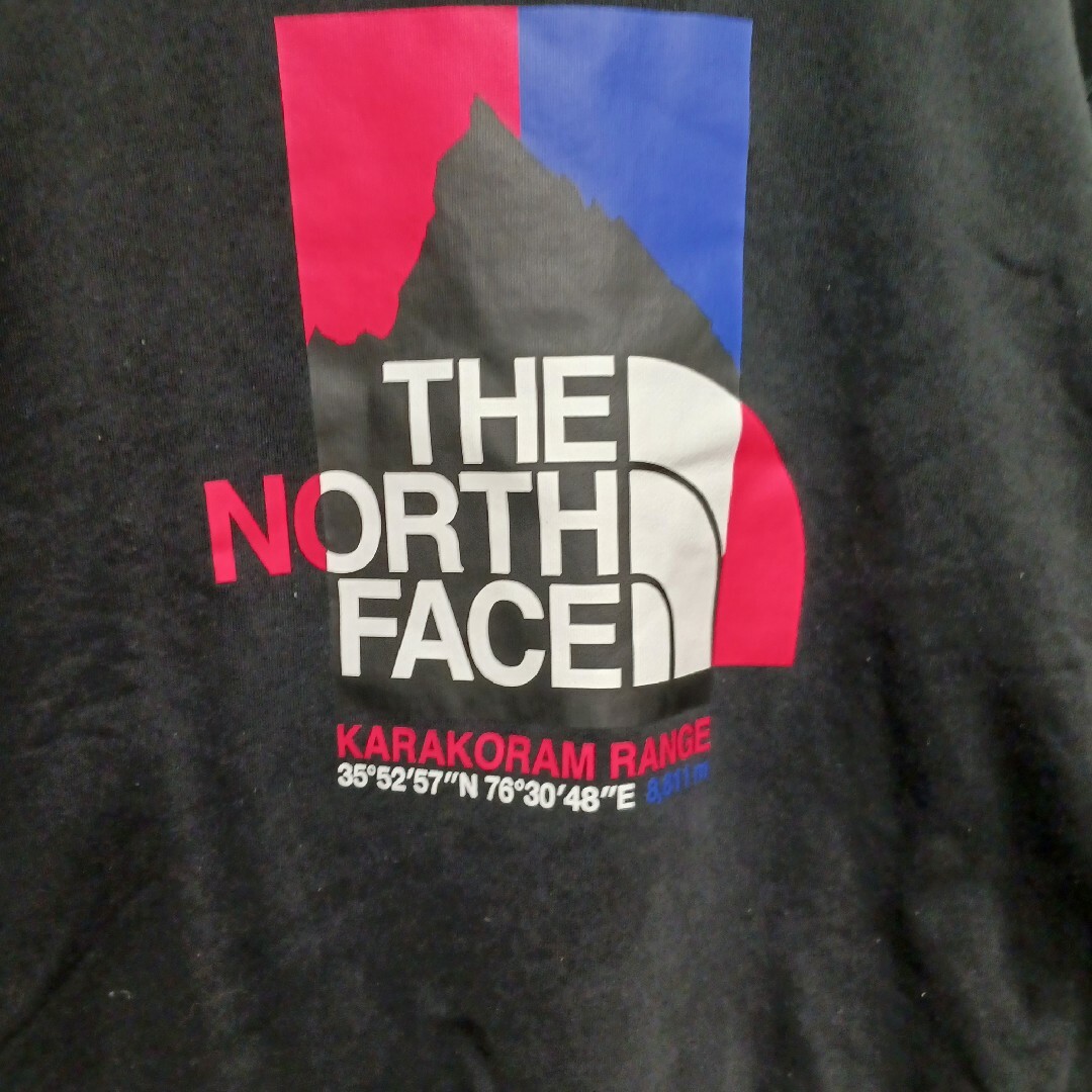 THE NORTH FACE(ザノースフェイス)のTHE  NORTH  FACE  ノースフェイスメンズトレーナーL ブラック メンズのトップス(スウェット)の商品写真