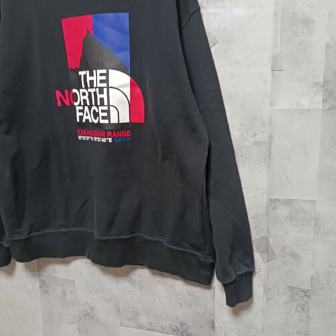 THE NORTH FACE(ザノースフェイス)のTHE  NORTH  FACE  ノースフェイスメンズトレーナーL ブラック メンズのトップス(スウェット)の商品写真