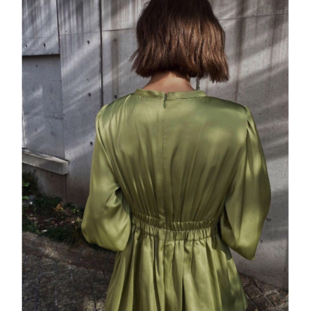 Ameri VINTAGE(アメリヴィンテージ)のAMERI BULGE SHOULDER DRESS レディースのワンピース(ロングワンピース/マキシワンピース)の商品写真