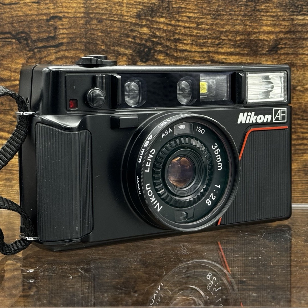 Nikon(ニコン)のフィルムカメラ　NIKON L35AF 完動品 スマホ/家電/カメラのカメラ(フィルムカメラ)の商品写真