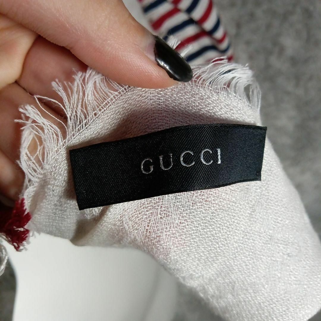 Gucci(グッチ)の2435超美品　グッチ　ストール　ブランケット　シェリーライン　シルク混　GG柄 レディースのファッション小物(ストール/パシュミナ)の商品写真