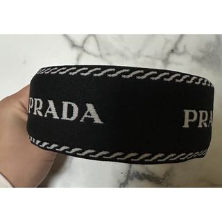 プラダ(PRADA)のPRADA カチューシャ　ヘアバンド　プラダ(カチューシャ)