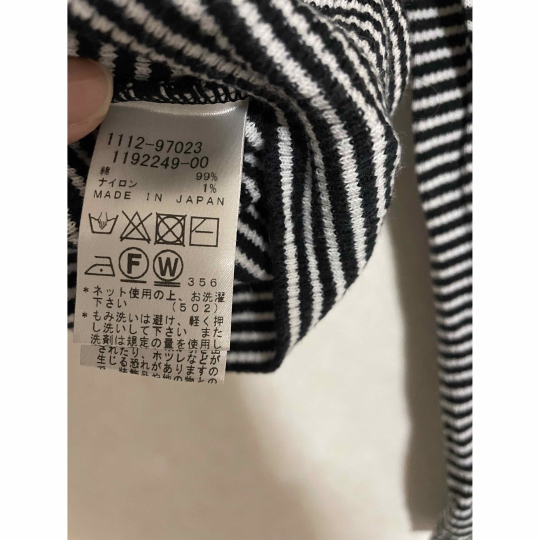 BeBe(ベベ)のBeBe カットソー　130サイズ　美品 キッズ/ベビー/マタニティのキッズ服女の子用(90cm~)(Tシャツ/カットソー)の商品写真