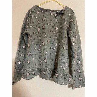 ベベ(BeBe)のBeBe 花柄刺繍トップス　150サイズ　美品(Tシャツ/カットソー)