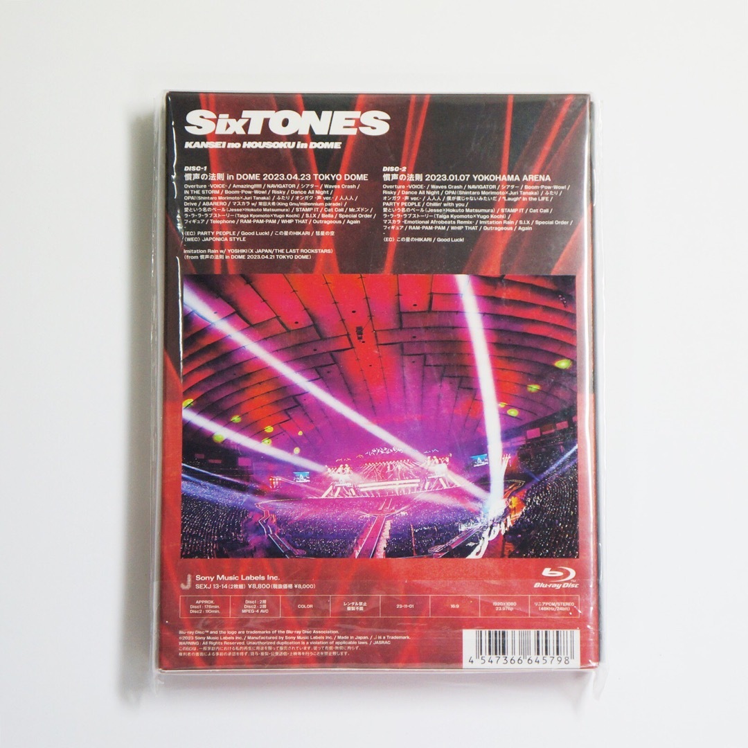 SixTONES(ストーンズ)のSixTONES 慣声の法則 in DOME〈初回盤・2枚組〉Blu-ray エンタメ/ホビーのDVD/ブルーレイ(ミュージック)の商品写真