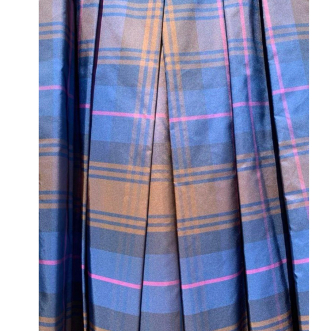 TOMORROWLAND(トゥモローランド)のトゥモローランドコレクション　ポリエステルタフタ　スカート レディースのスカート(ロングスカート)の商品写真
