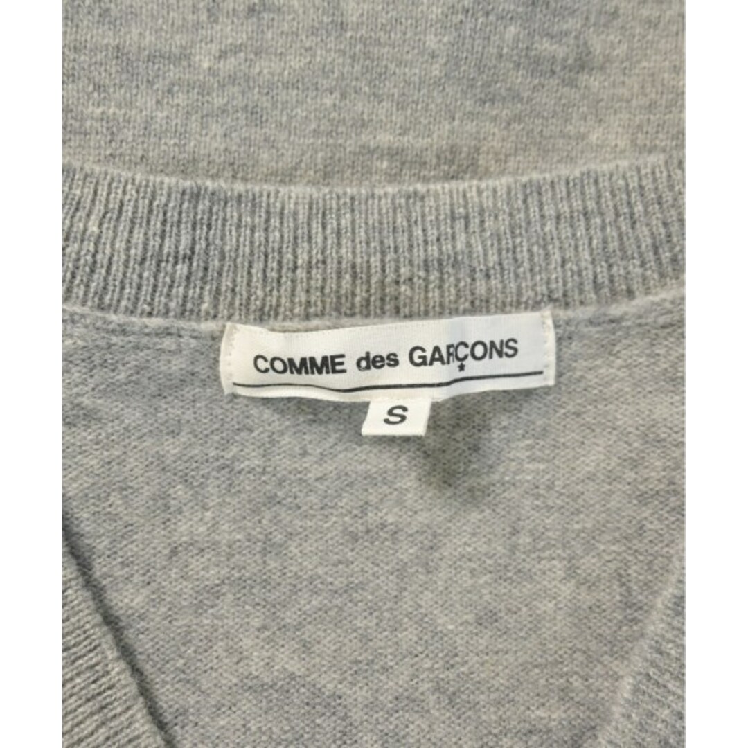 COMME des GARCONS(コムデギャルソン)のCOMME des GARCONS ニット・セーター S グレー 【古着】【中古】 レディースのトップス(ニット/セーター)の商品写真