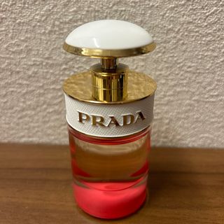 プラダ(PRADA)のプラダ　香水30ml(香水(女性用))