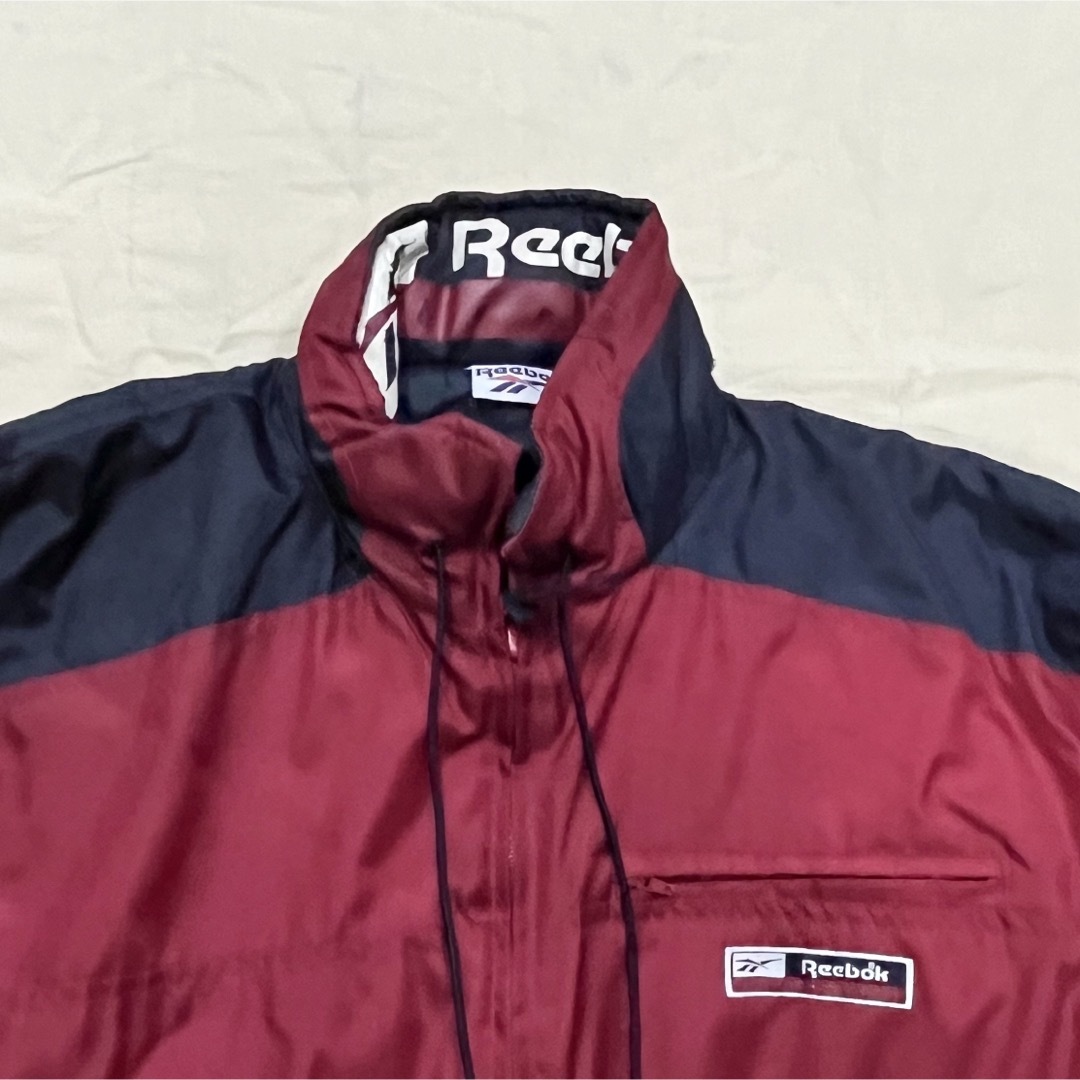 Reebok(リーボック)のReebok(UK)ビンテージナイロンパデッドコート　90's メンズのジャケット/アウター(ナイロンジャケット)の商品写真