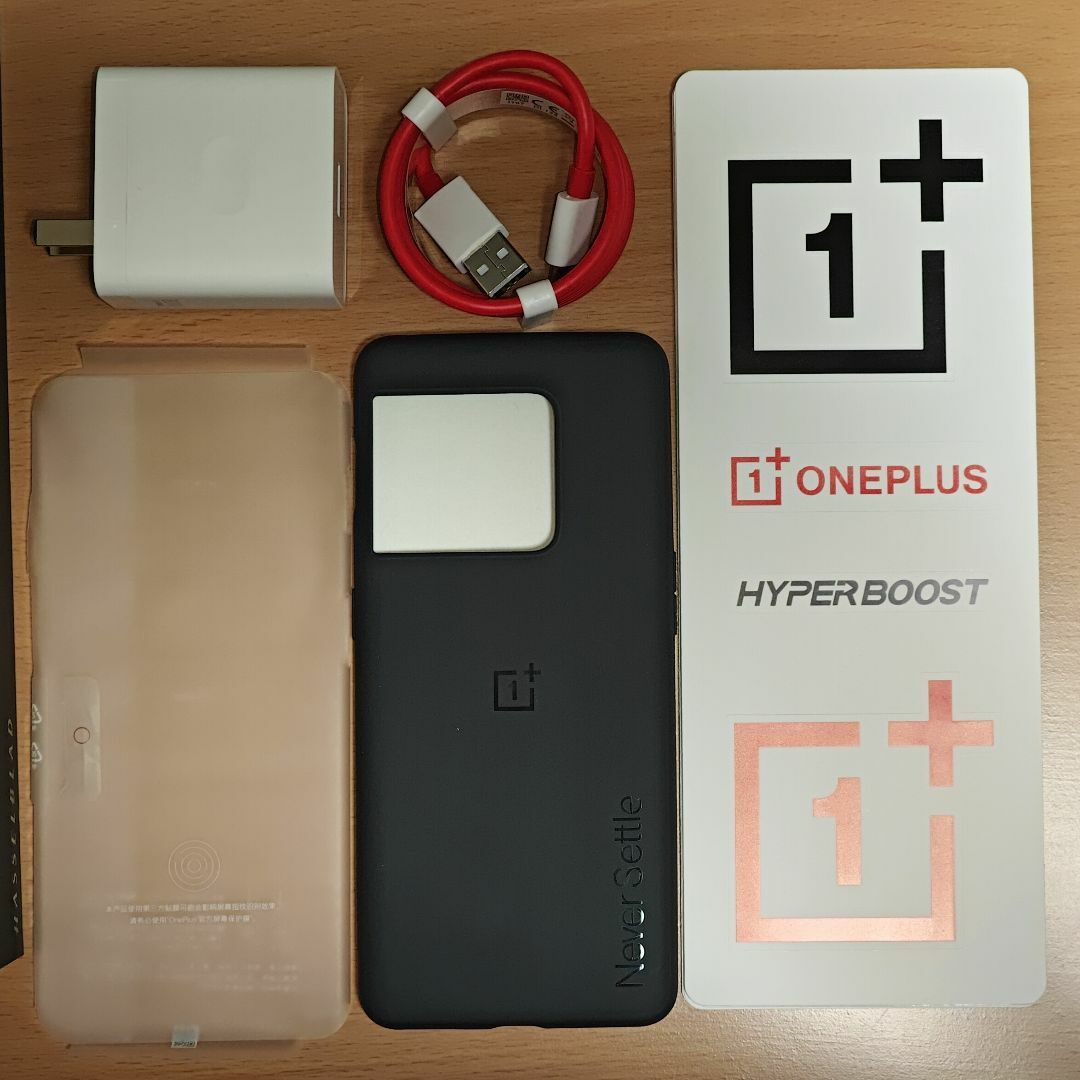 【12/256GB】OnePlus 10 Pro【グローバルROM】純正ケース付