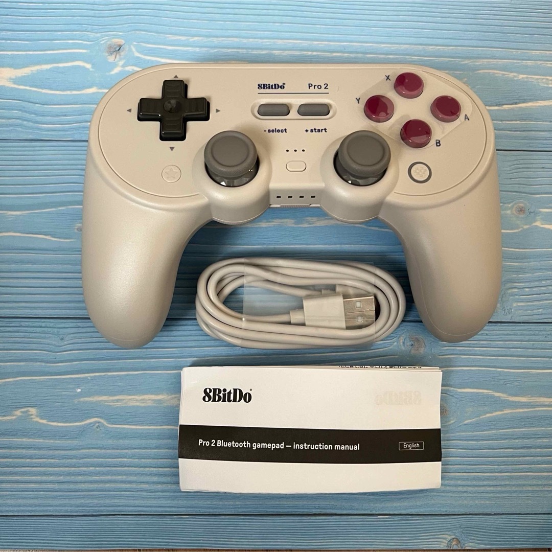 新品未使用 8BitDo Pro2 コントローラー ゲームパッド プロコン エンタメ/ホビーのゲームソフト/ゲーム機本体(その他)の商品写真