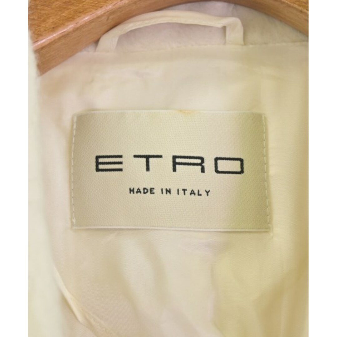 ETRO(エトロ)のETRO エトロ チェスターコート 42(M位) 白 【古着】【中古】 レディースのジャケット/アウター(チェスターコート)の商品写真