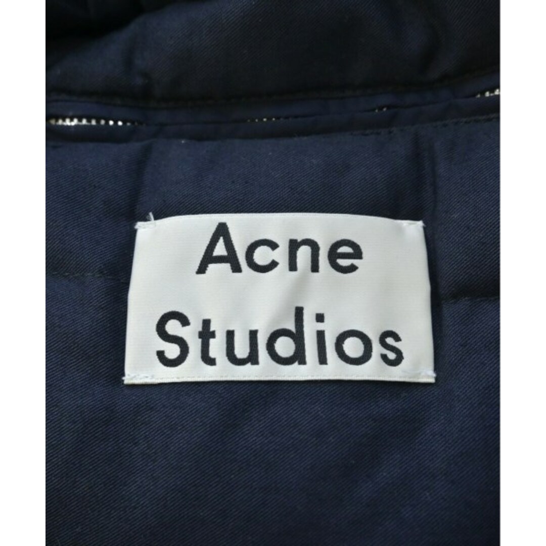 Acne Studios(アクネストゥディオズ)のAcne Studios アクネストゥディオズ ダウンコート 48(L位) 紺 【古着】【中古】 メンズのジャケット/アウター(その他)の商品写真