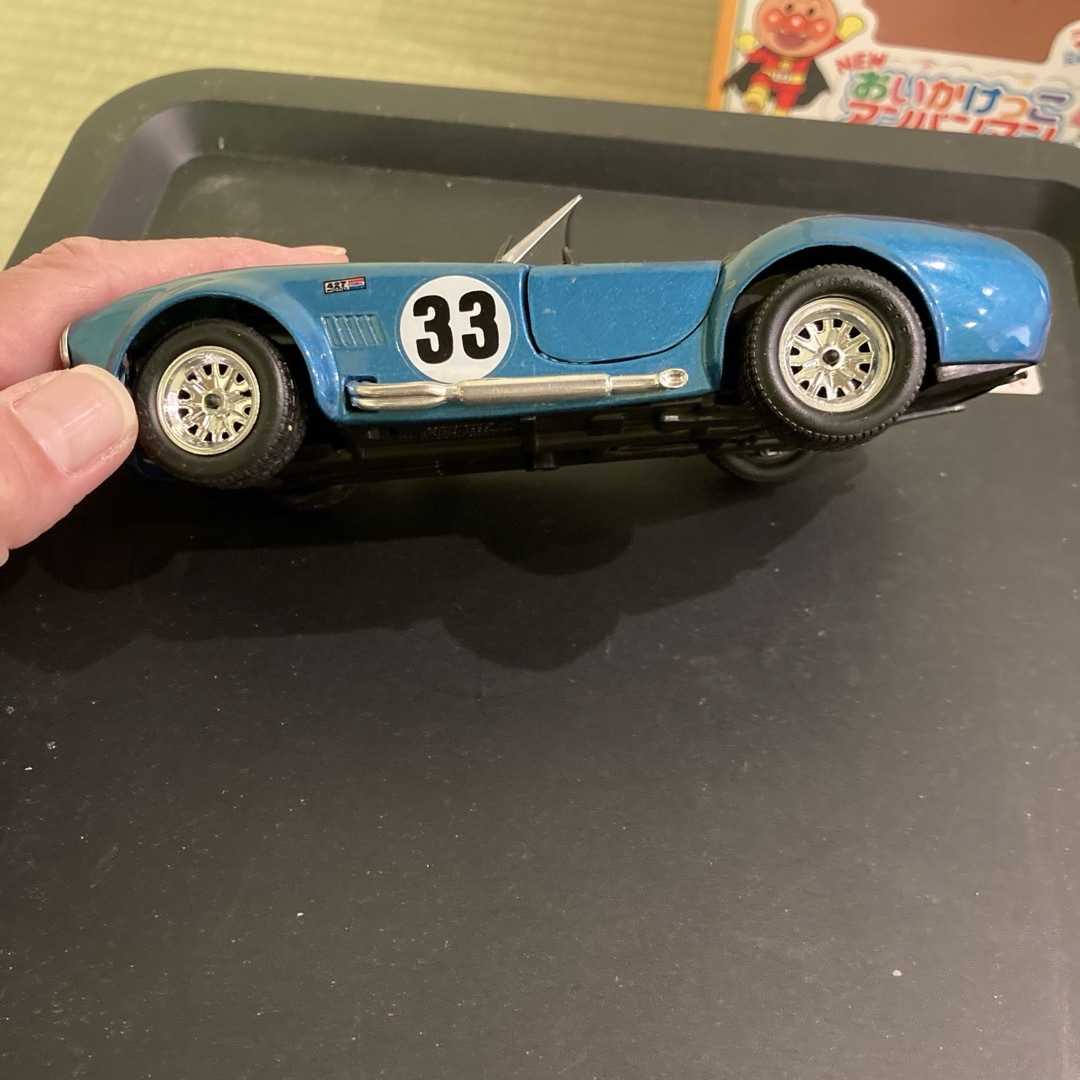 1/24スケール 1965年 シェルビーコブラ  状態良好 Revell製 エンタメ/ホビーのおもちゃ/ぬいぐるみ(ミニカー)の商品写真