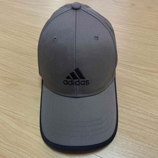 アディダス(adidas)のadidasキャップ(キャップ)