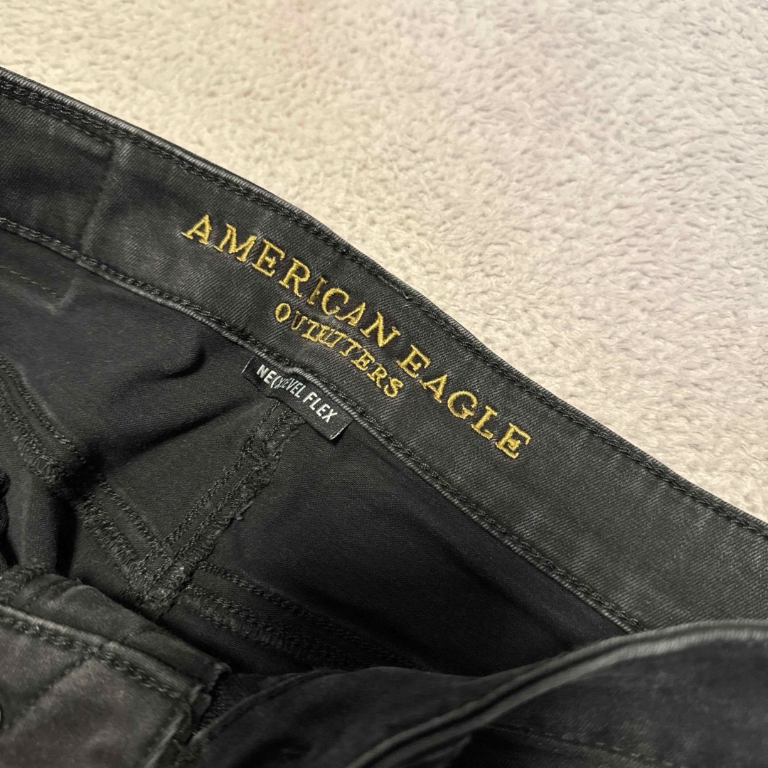 American Eagle(アメリカンイーグル)のアメリカンイーグル ダメージ デニム ショーパン メンズのパンツ(ショートパンツ)の商品写真