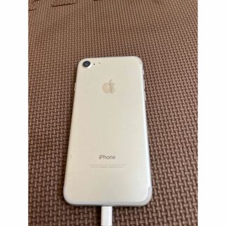 アイフォーン(iPhone)のiPhone7 シルバー　32GB SIMロック解除済(スマートフォン本体)