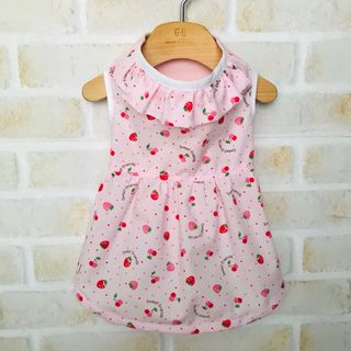 犬服　ハンドメイド　いちご柄①(犬)