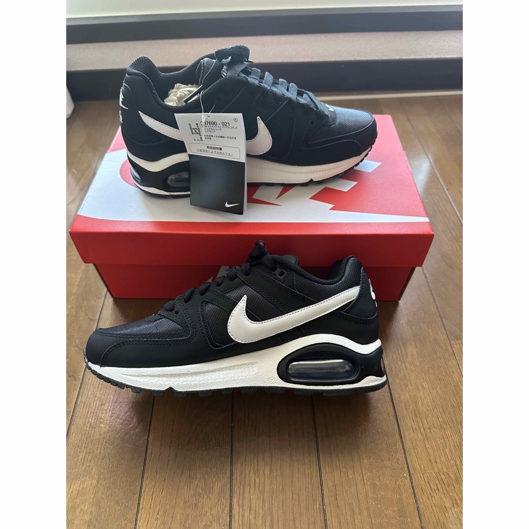 新品★NIKE WMNS AIR MAX COMMAND靴/シューズ