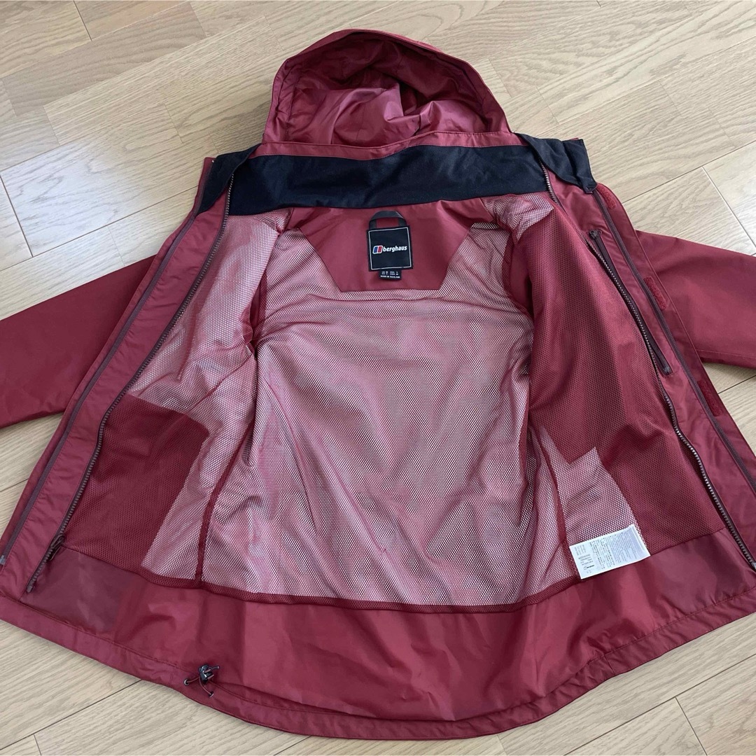 berghaus(バーグハウス)のBerghaus Women's Hillwalker Jacket スポーツ/アウトドアのアウトドア(登山用品)の商品写真