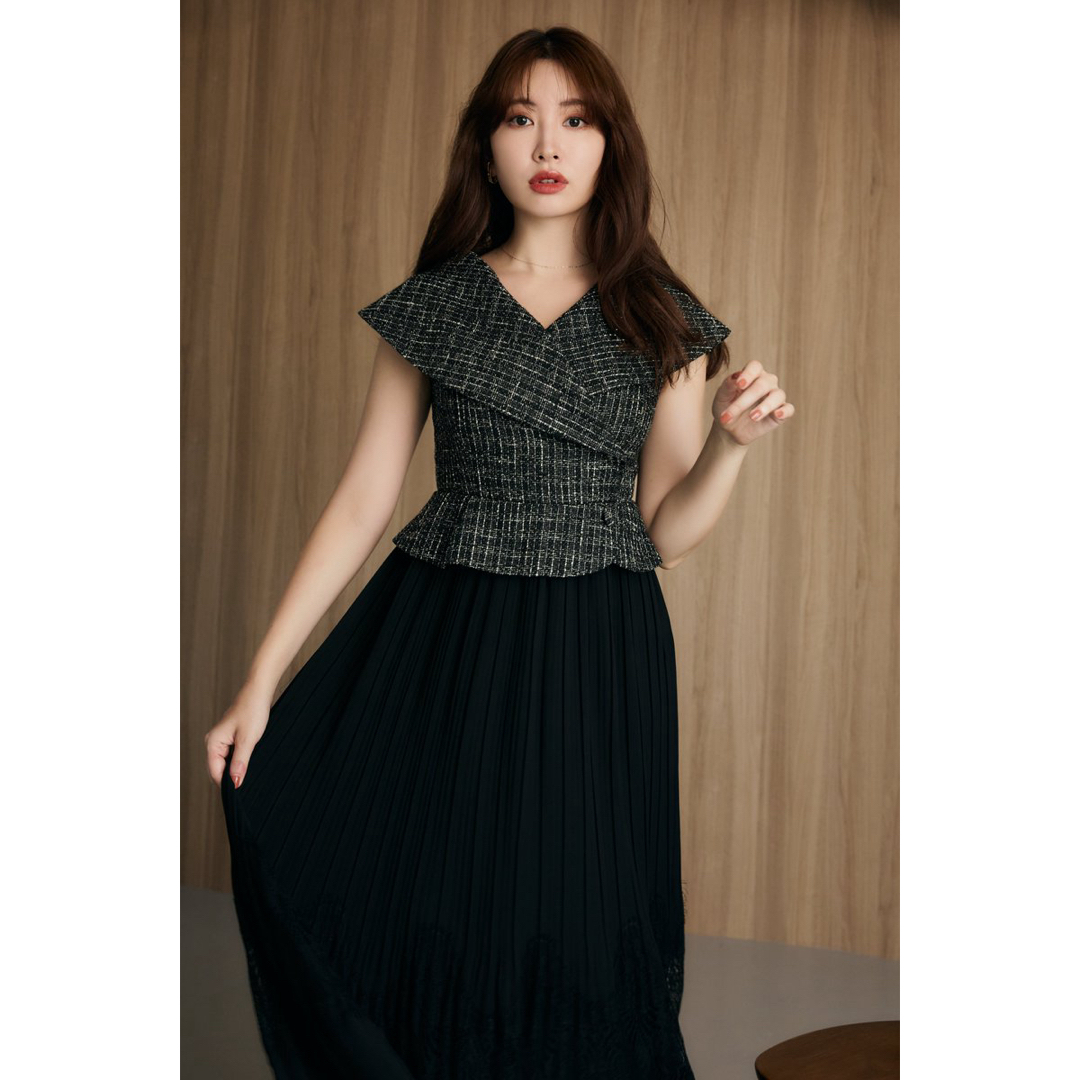 885ウエストHerlipto Siena Big Collar Pleated Dress