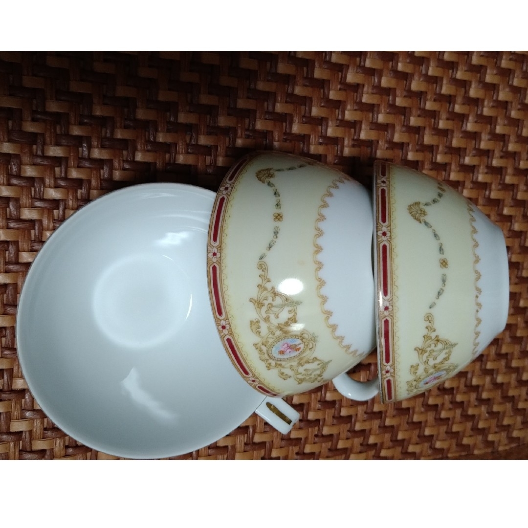 Noritake(ノリタケ)のノリタケ　1802　ティーカップ＆ソーサー　3客 インテリア/住まい/日用品のキッチン/食器(食器)の商品写真