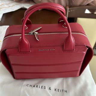 チャールズアンドキース(Charles and Keith)の気分的大幅値下げ！ダブルトップハンドル　ボウリングバッグ　(ハンドバッグ)