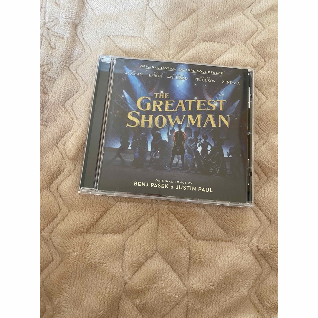 【中古】CDアルバム　THE GREATEST SHOWMAN サントラ エンタメ/ホビーのCD(映画音楽)の商品写真