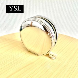 イヴサンローラン(Yves Saint Laurent)の【YSL】ポーチ シルバー(ポーチ)