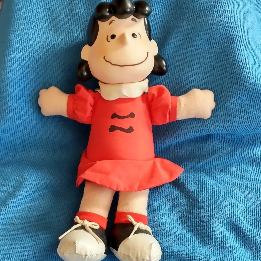 PEANUTS - チャーリーブラウン ルーシー ぬいぐるみ ピーナッツ PEANUTS - チャーリーブラウン ルーシー ぬいぐるみ ピーナッツ
